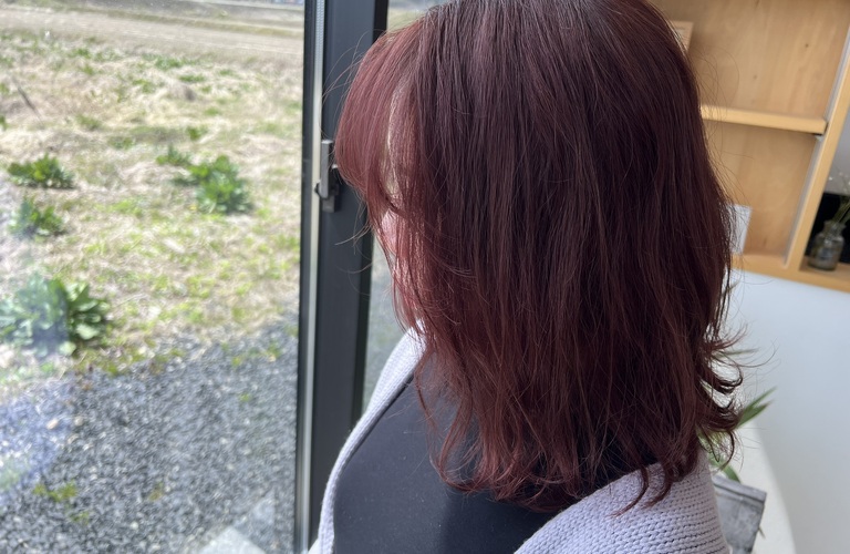 山形でカラーが上手い個人店をお探しの方へ。自分だけの特別な美しさを見つける新たな一歩を。