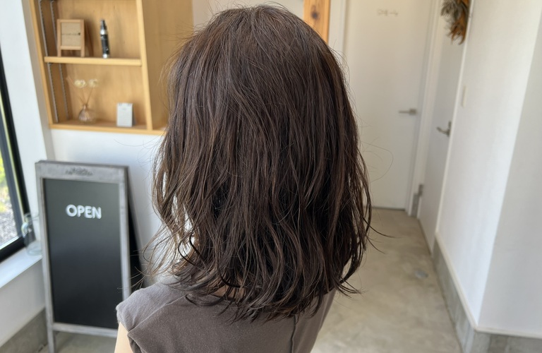 山形で唯一無二の美容院体験を。個人店ならではの上質なパーマ技術に魅了される。