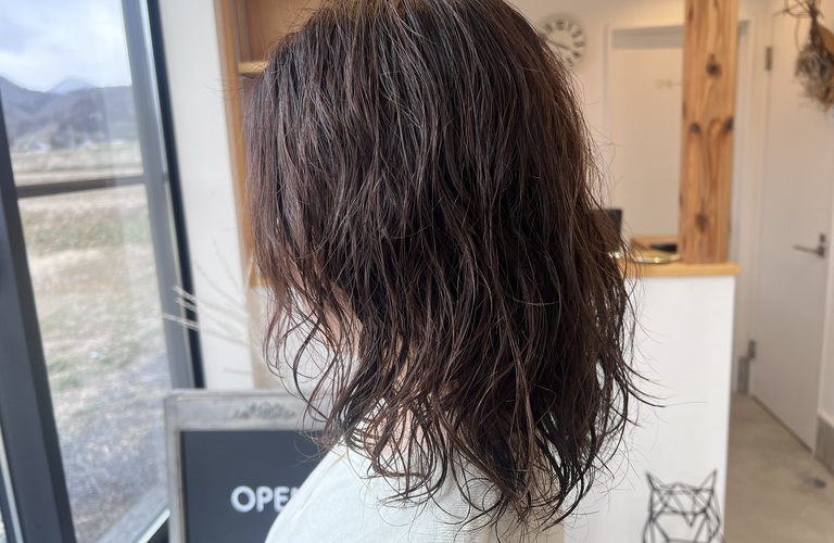 おしゃれでかわいいパーマスタイル、あなたの新たな魅力を引き出す！