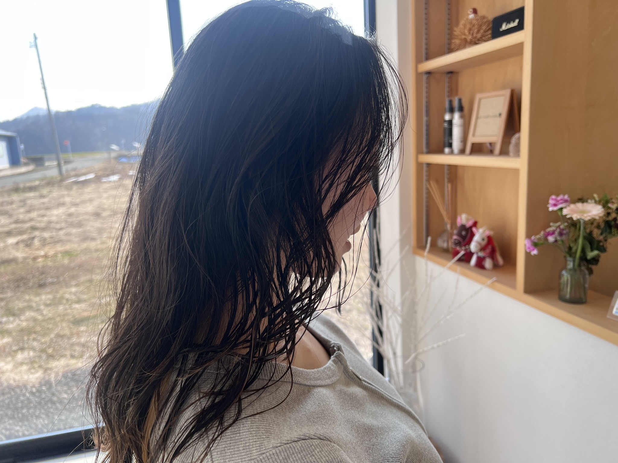 あなたの個性を引き出す、レイヤーカットの新しい魅力。