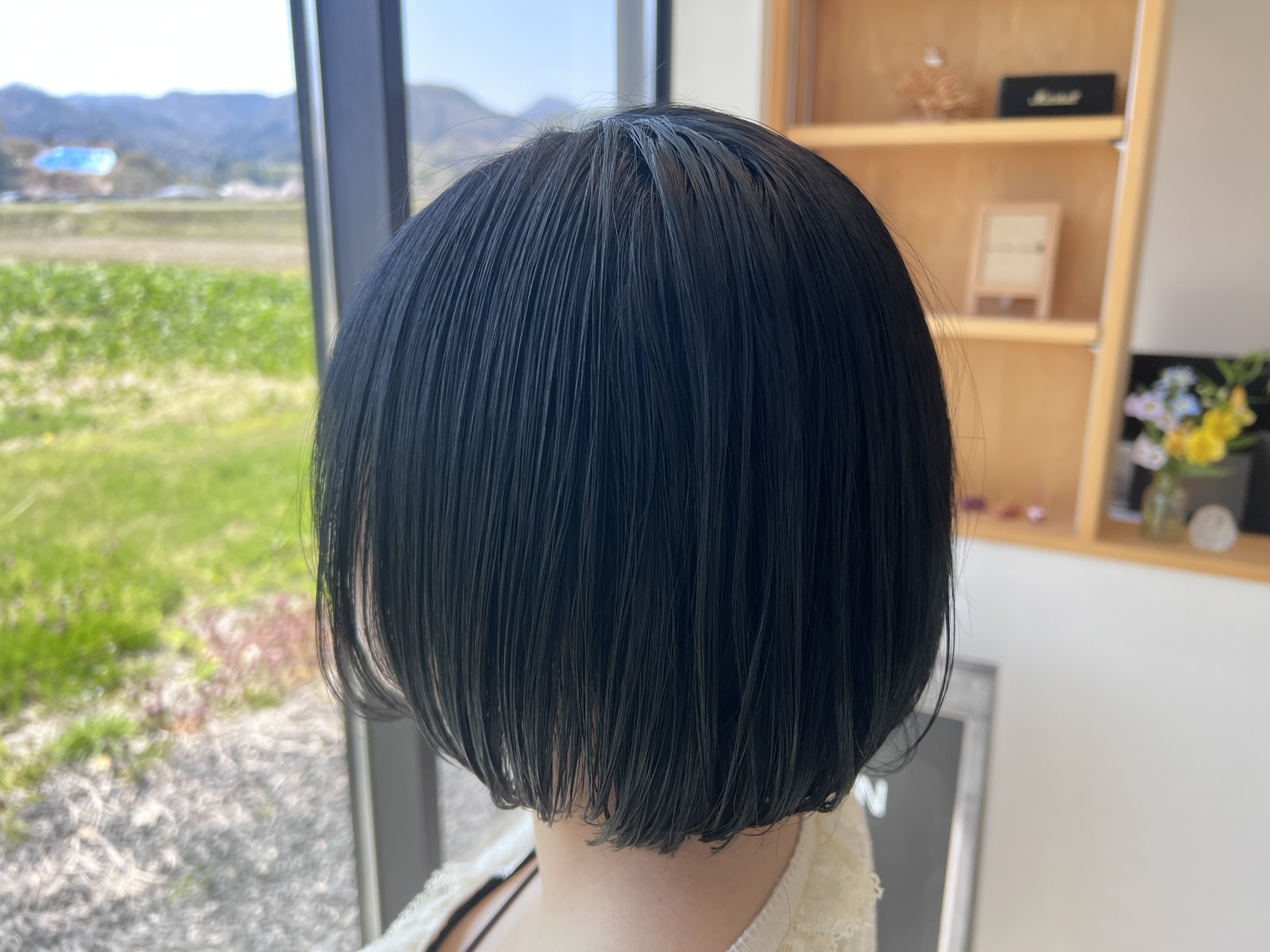 おしゃれネイビーカラーで理想の自分に。