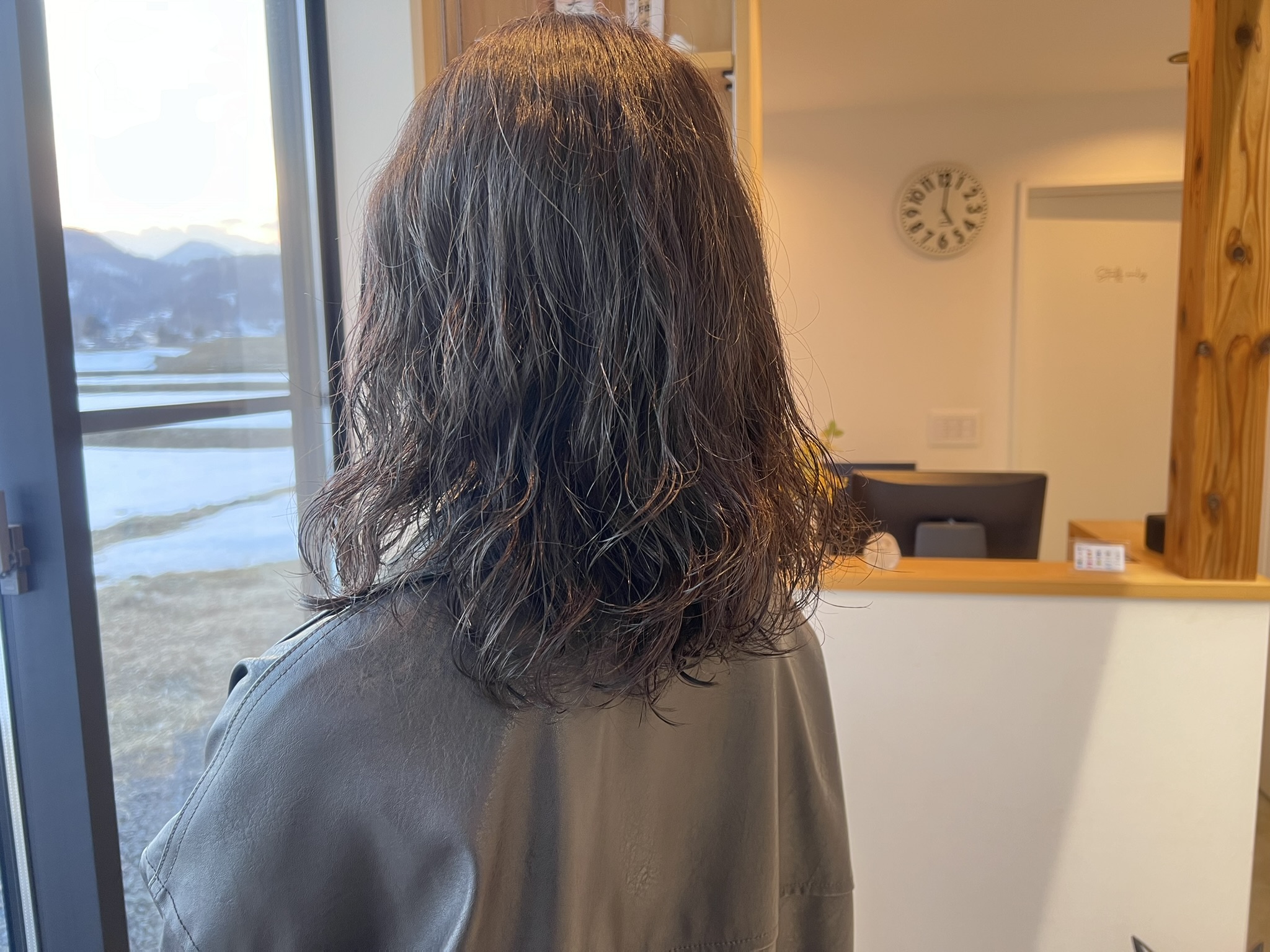 グレージュとベージュで叶える、理想のあなたに出会う。