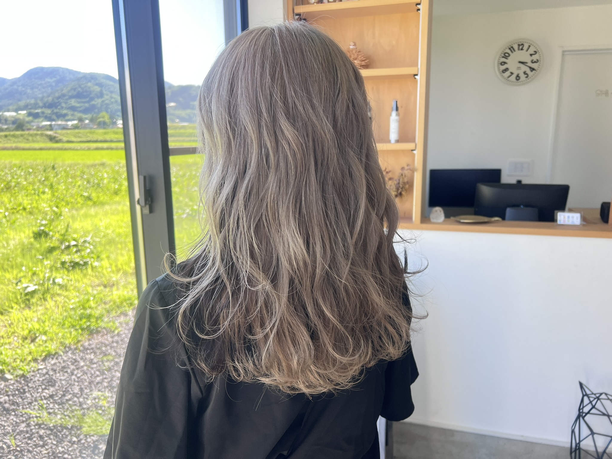 トレンドを押さえた「おしゃれカラー」