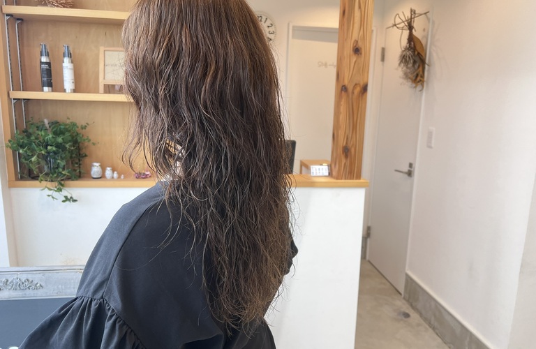 おしゃれな髪を手に入れる、山形の特別なサロン。