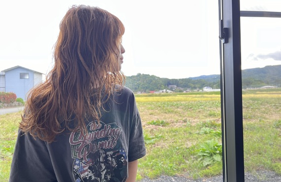 おしゃれの最前線、グレージュ＆ベージュで魅力を引き出そう！