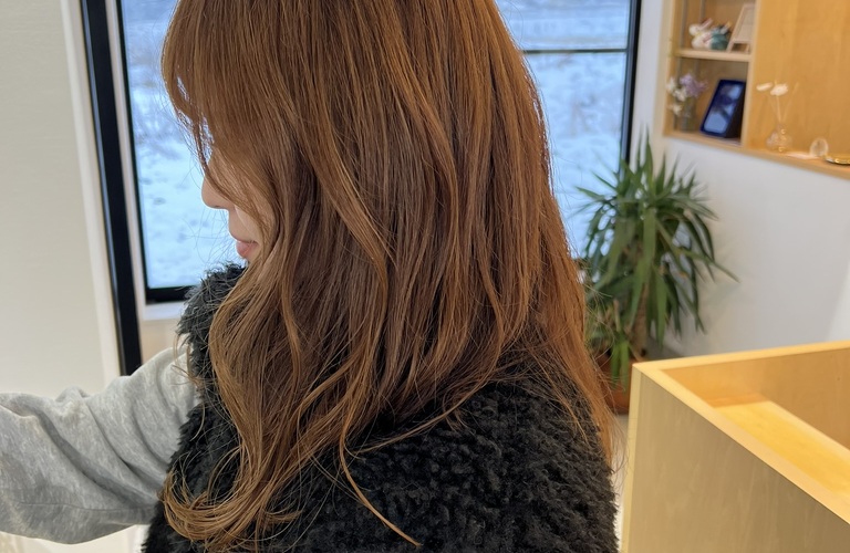 一人一人に合わせたスタイル提案と、特別なひと時で美の再発見を。